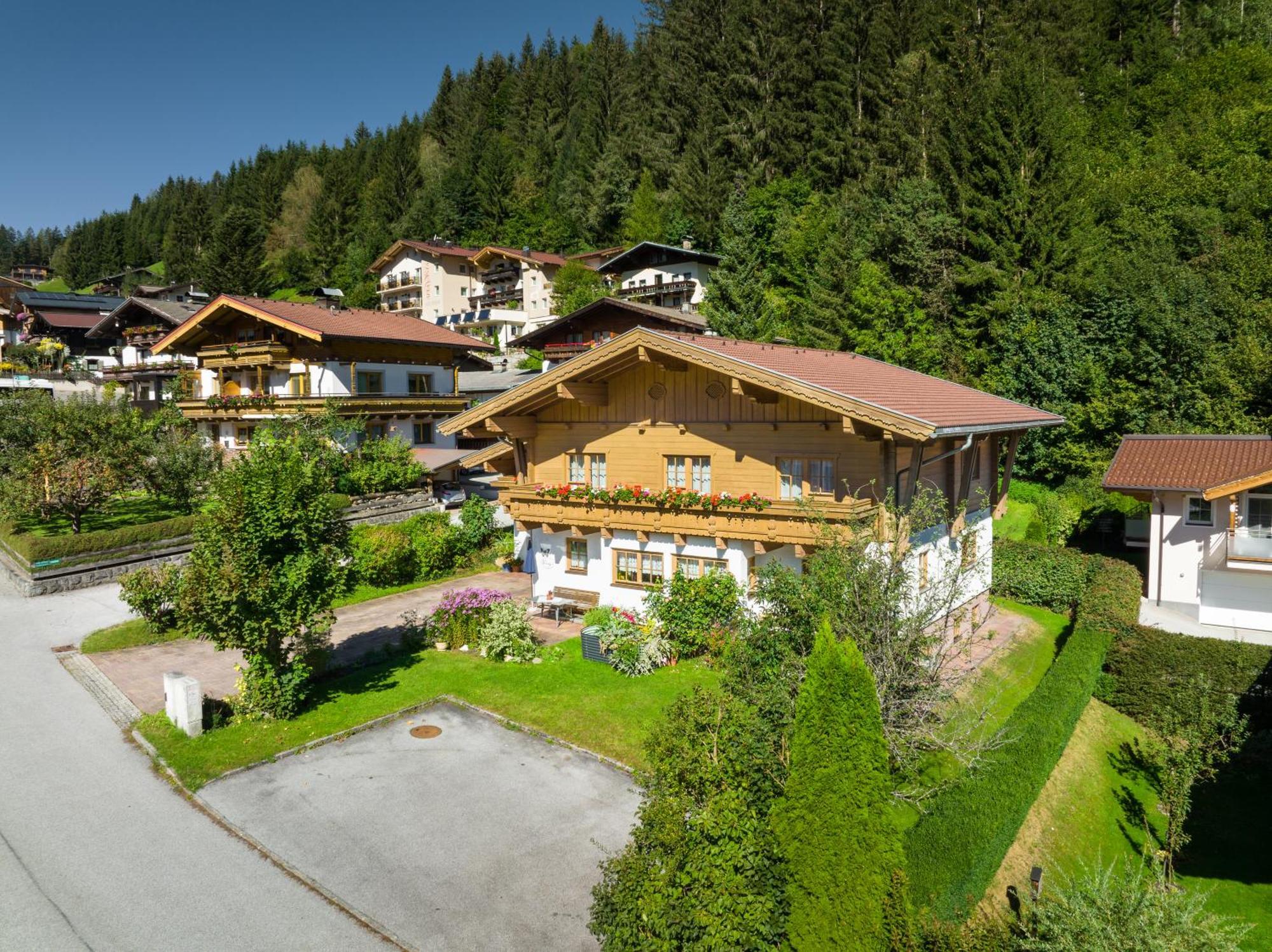 Apartment Wanger Neukirchen am Großvenediger Eksteriør billede